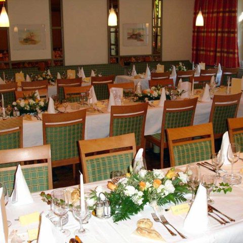Festsaal_quer_U_schräg Festsaal_quer_U_schräg